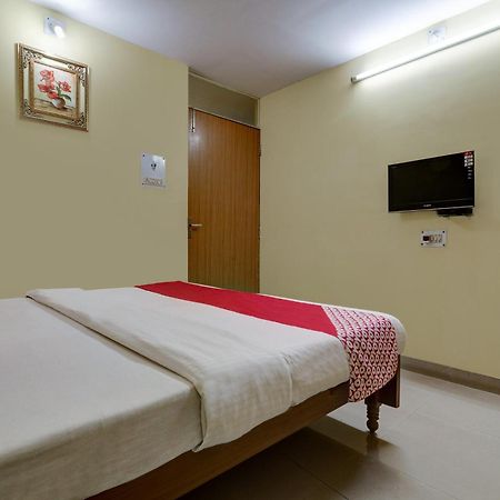Oyo Hotel Satguru Džamšédpur Exteriér fotografie