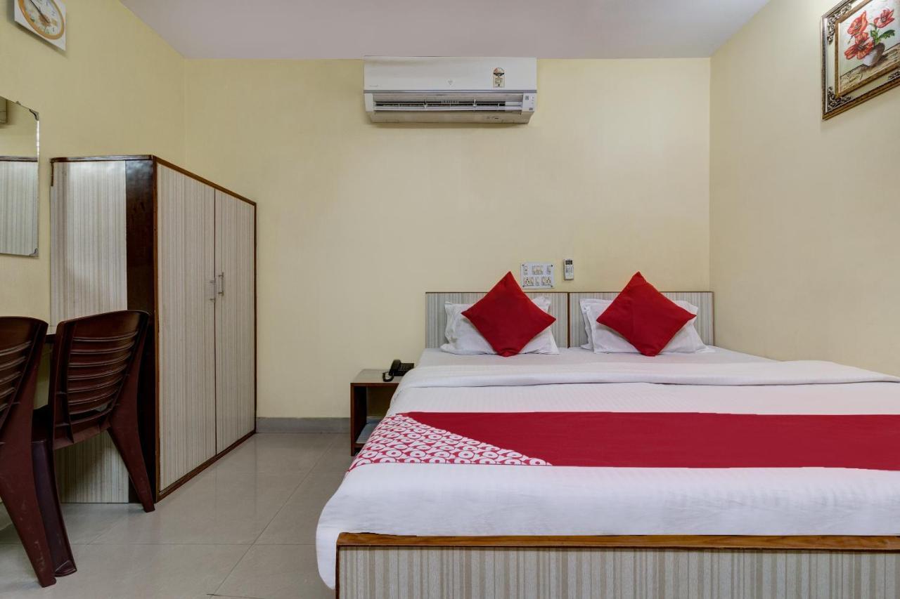 Oyo Hotel Satguru Džamšédpur Exteriér fotografie
