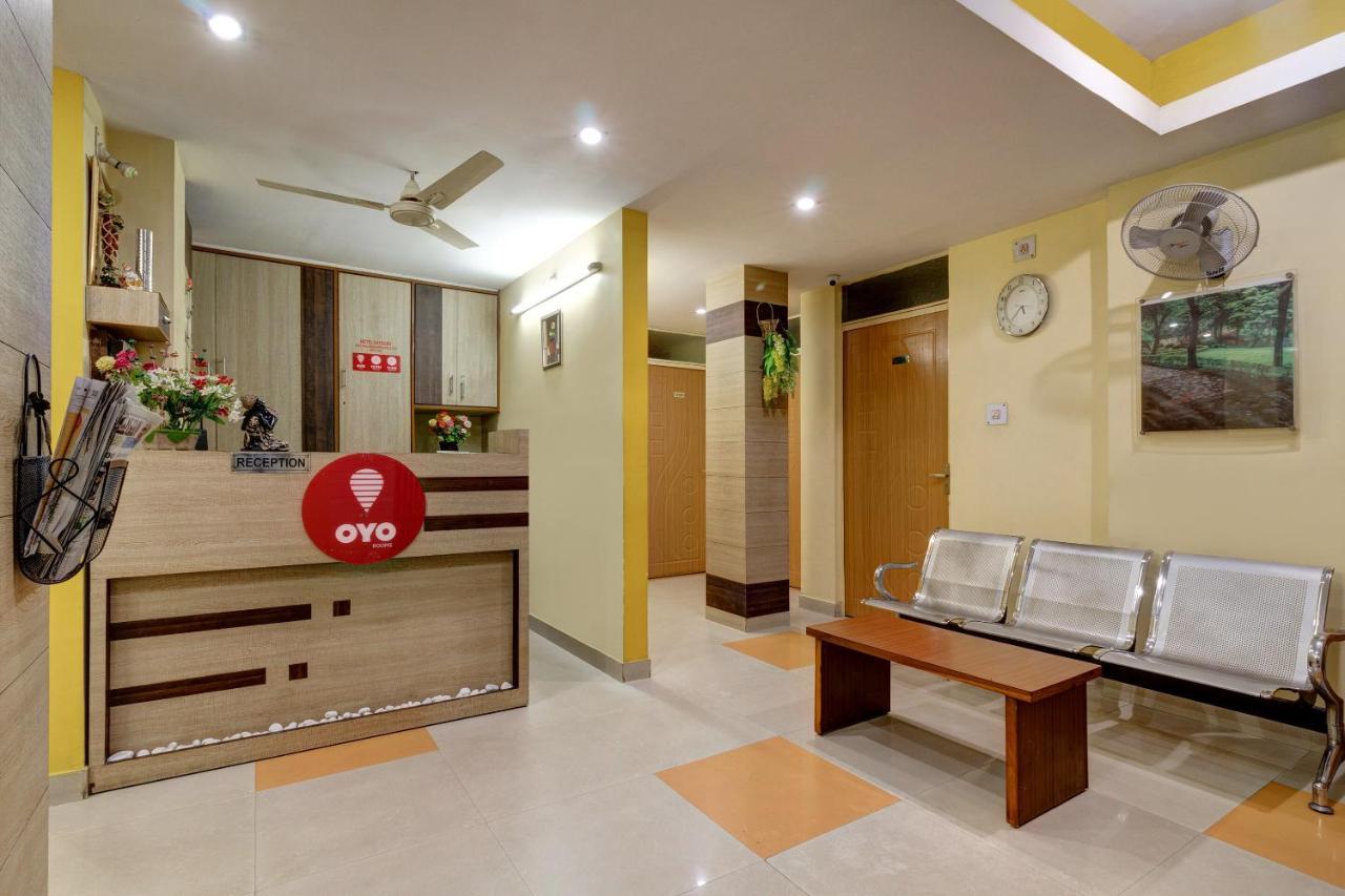Oyo Hotel Satguru Džamšédpur Exteriér fotografie